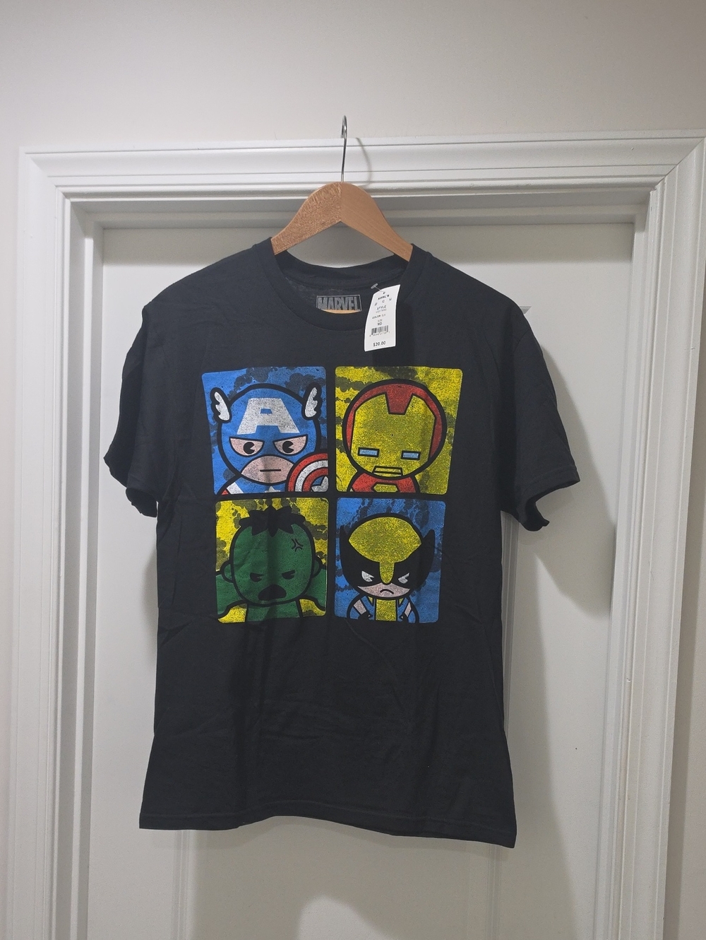 Nwt Marvel Black Short Sleeve Tee